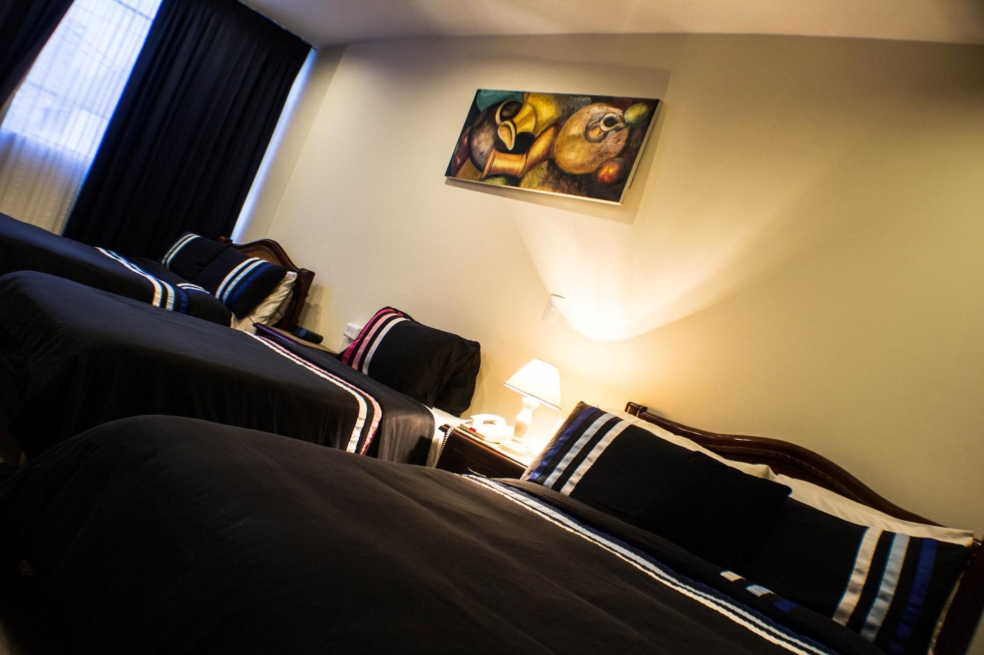 Hotel Charlies Place Богота Екстериор снимка
